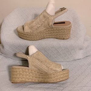 Steve Madden cream/tan colored platform sandals